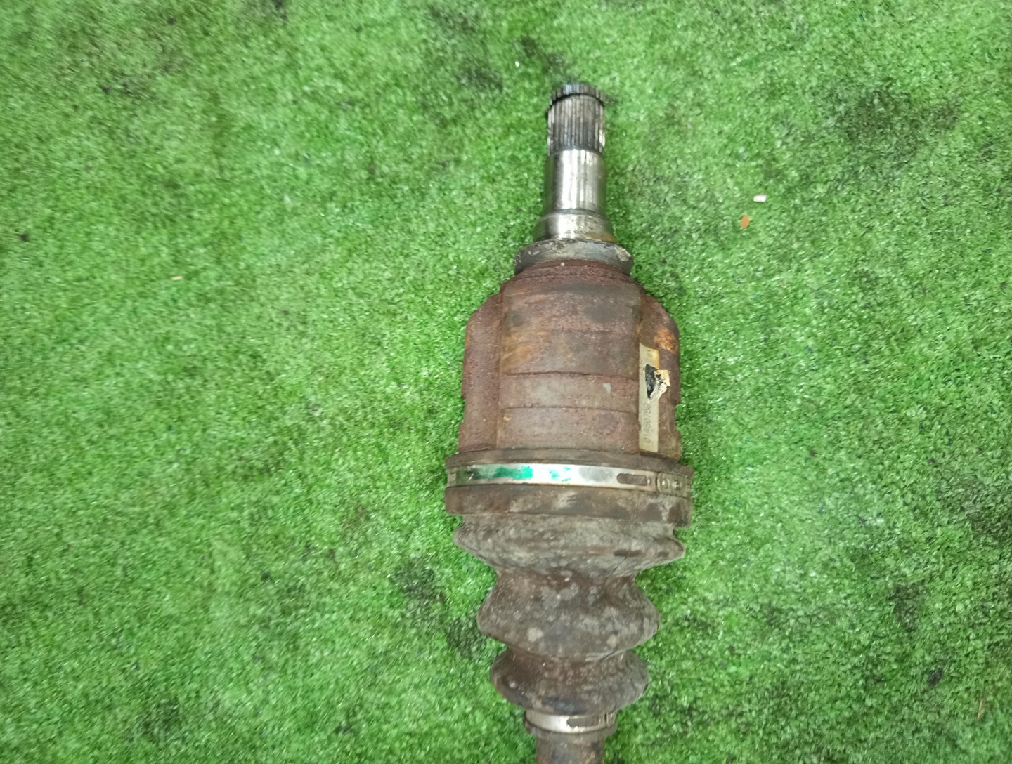 Привод правый передний TOYOTA COROLLA, PREMIO, COROLLA SPACIO, ALLION, COROLLA FIELDER, ALLEX, COROLLA RUNX, WILL VS, COROLLA  AXIO NZE121, NZE120, NZE141, NZT240, NZT260, NZE121N, NZE121G, NZE141G, NZE127 1NZ-FE, 2NZ-FE 3 ракурс