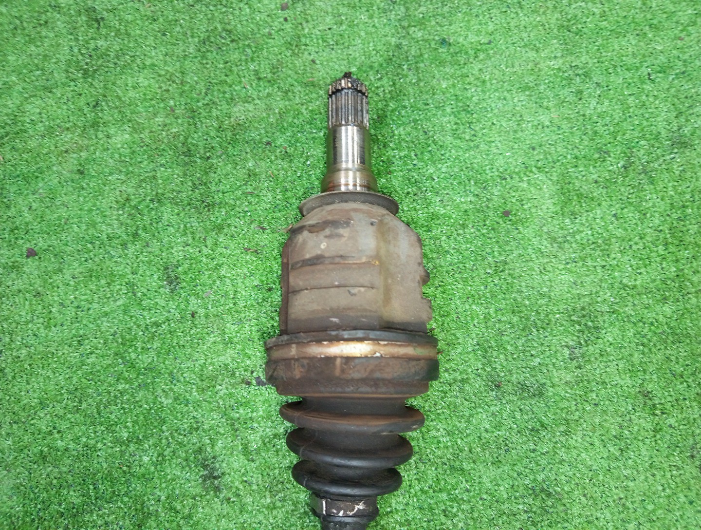 Привод левый передний TOYOTA CELICA, CORONA EXIV, CURREN, CARINA ED ST203, ST202, ST200, ST201, ST208 3S-FE, 4S-FE 3 ракурс