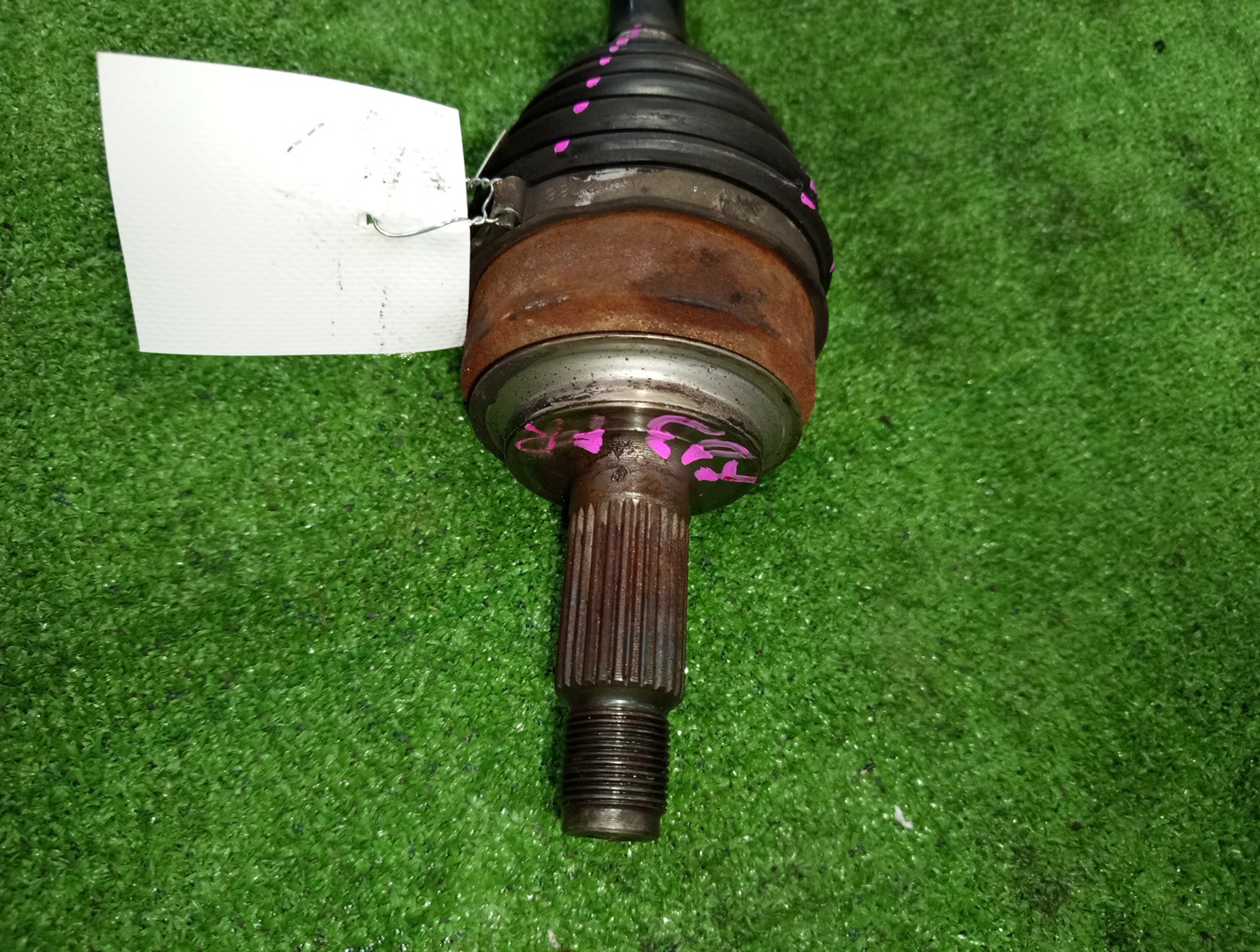 Привод правый передний HONDA CIVIC FD3 LDA 2 ракурс Привод правый передний HONDA CIVIC FD3 LDA 2 ракурс