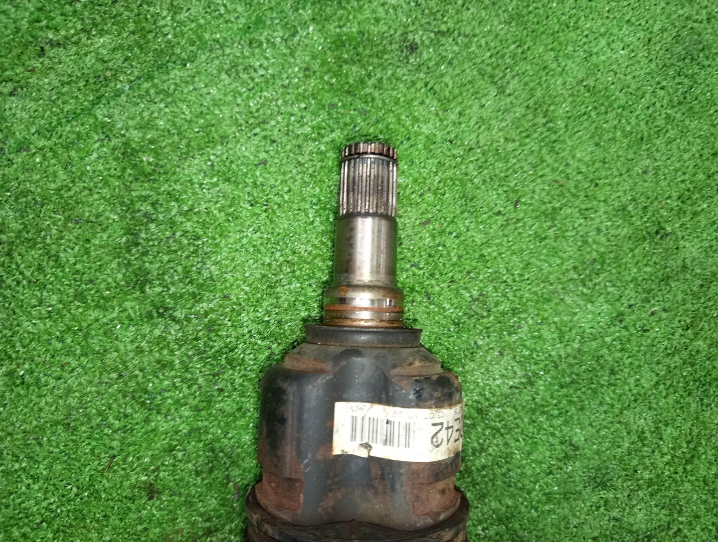 Привод левый передний TOYOTA COROLLA, PREMIO, COROLLA SPACIO, ALLION, COROLLA FIELDER, ALLEX, COROLLA RUNX, WILL VS, COROLLA  AXIO NZE121, NZE120, NZE141, NZT240, NZT260, NZE121N, NZE121G, NZE141G, NZE127 1NZ-FE, 2NZ-FE 3 ракурс