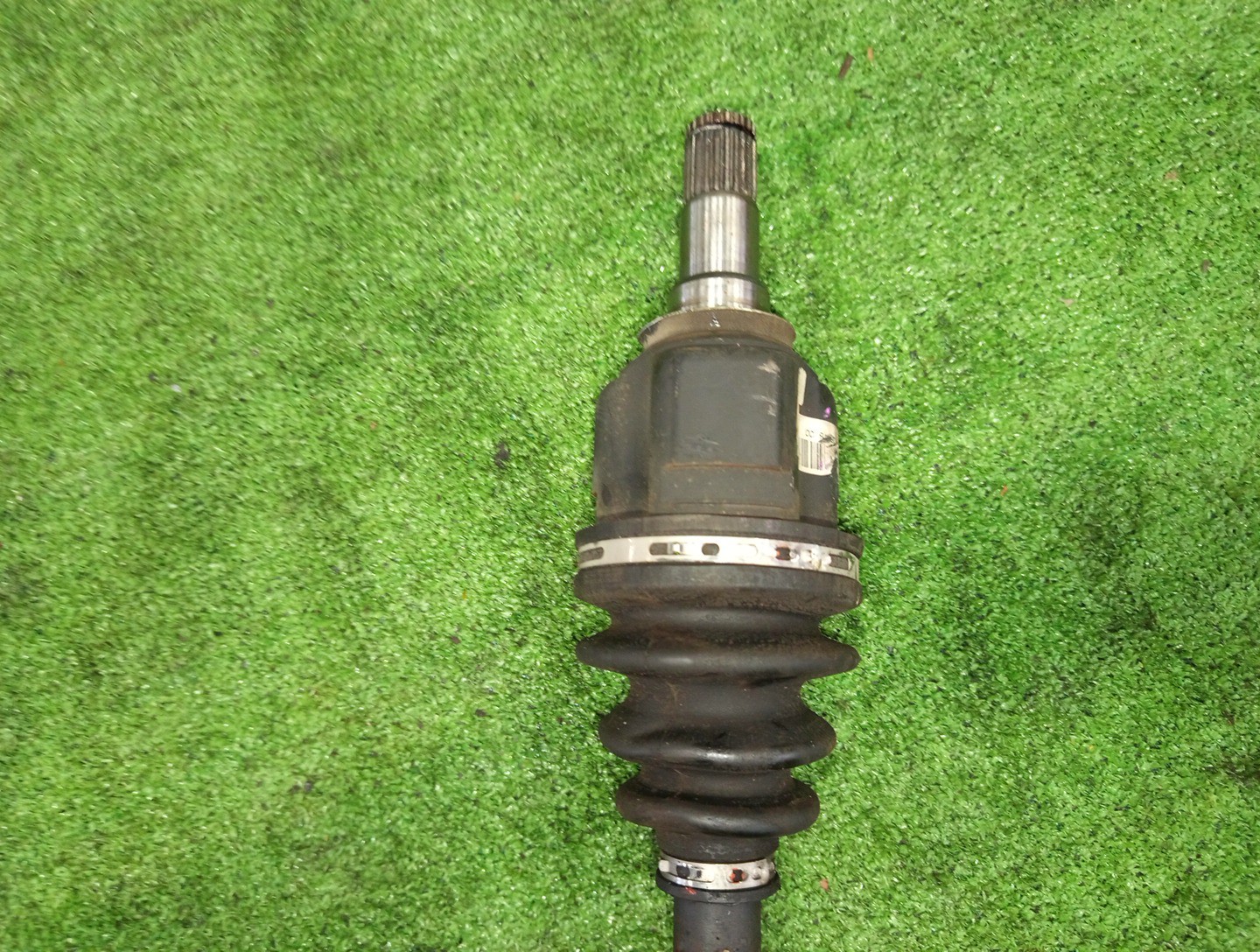 Привод правый передний TOYOTA COROLLA, PREMIO, COROLLA SPACIO, ALLION, COROLLA FIELDER, ALLEX, COROLLA RUNX, WILL VS, COROLLA  AXIO NZE121, NZE120, NZE141, NZT240, NZT260, NZE121N, NZE121G, NZE141G, NZE127 1NZ-FE, 2NZ-FE 3 ракурс