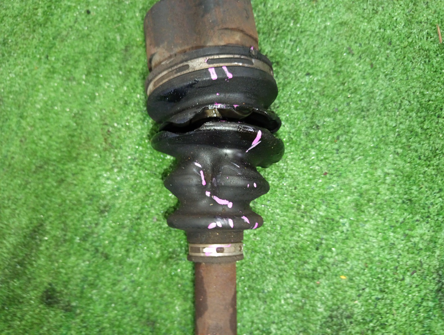 Привод правый передний TOYOTA COROLLA, PREMIO, COROLLA SPACIO, ALLION, COROLLA FIELDER, ALLEX, COROLLA RUNX, WILL VS, COROLLA  AXIO NZE121, NZE120, NZE141, NZT240, NZT260, NZE121N, NZE121G, NZE141G, NZE127 1NZ-FE, 2NZ-FE 4 ракурс