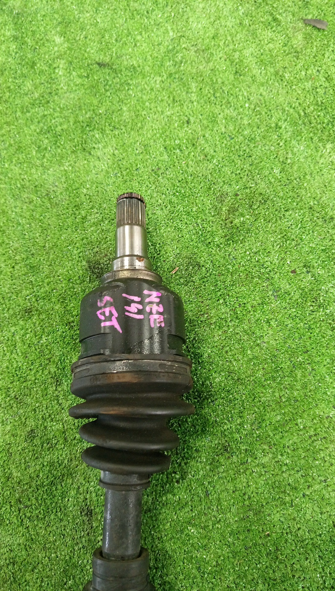 Привод левый передний TOYOTA COROLLA, PREMIO, COROLLA SPACIO, ALLION, COROLLA FIELDER, ALLEX, COROLLA RUNX, WILL VS, COROLLA  AXIO NZE121, NZE120, NZE141, NZT240, NZT260, NZE121N, NZE144G, NZE121G, NZE141G, NZE127, NZE144 1NZ-FE, 2NZ-FE 3 ракурс