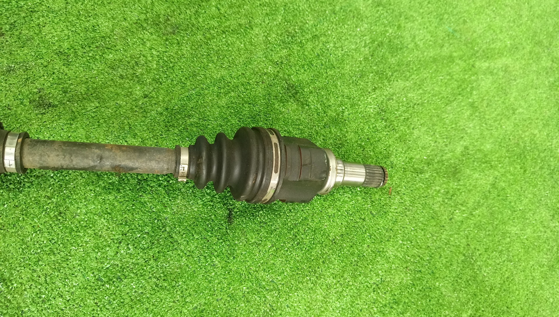 Привод правый передний TOYOTA VITZ, BELTA KSP130, KSP90, KSP92 1KR-FE 3 ракурс