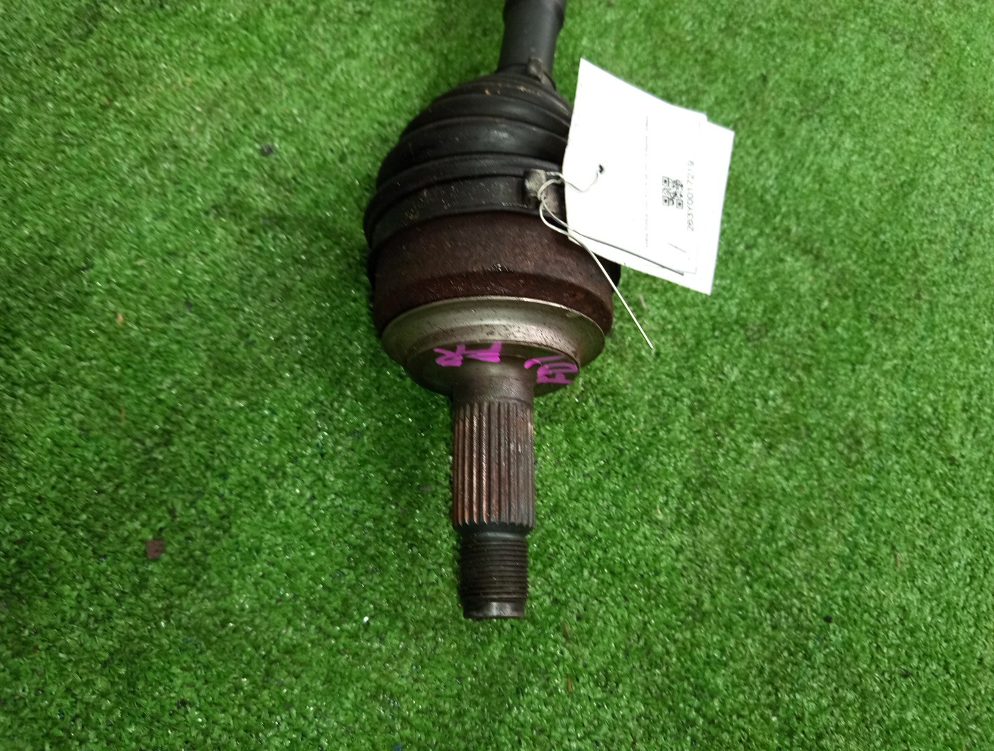 Привод правый передний HONDA CIVIC, STREAM FD1, RN6 R18A 2 ракурс Привод правый передний HONDA CIVIC, STREAM FD1, RN6 R18A 2 ракурс