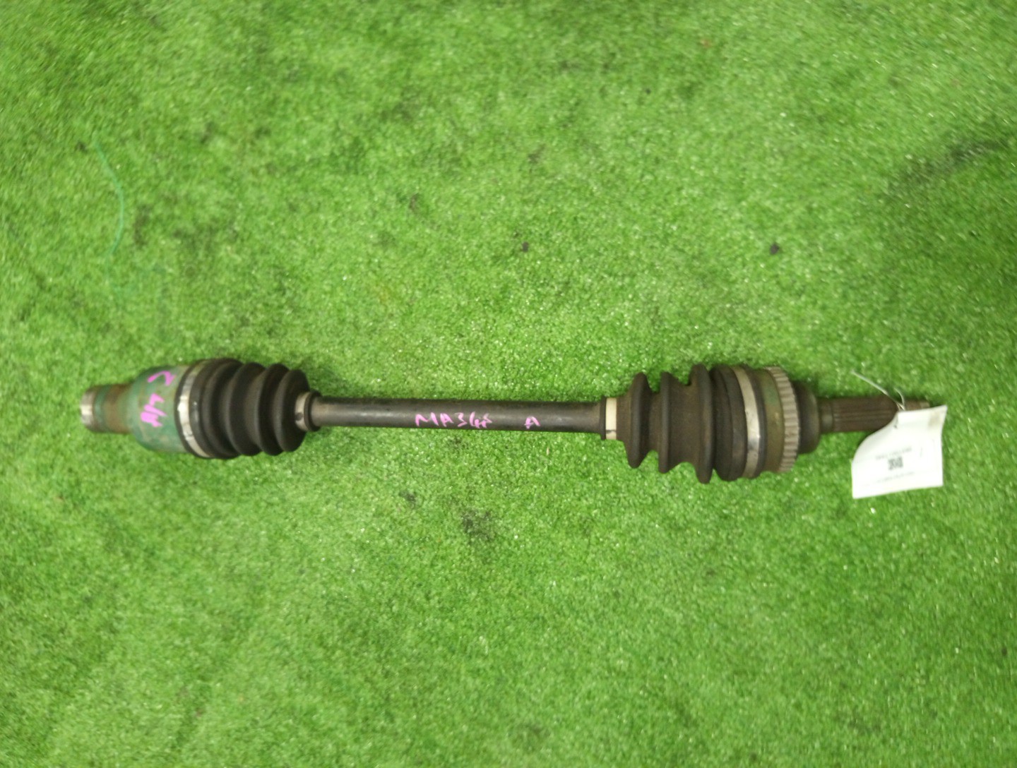 Привод правый передний SUZUKI MW, SWIFT, CHEVROLET CRUZE, CHEVROLET MW, WAGON R SOLIO, CRUZE ME34S, HT51S, HT81S, HR81S, HR51S, HR52S, MA34S, HR82S M13A, M15A 1 ракурс