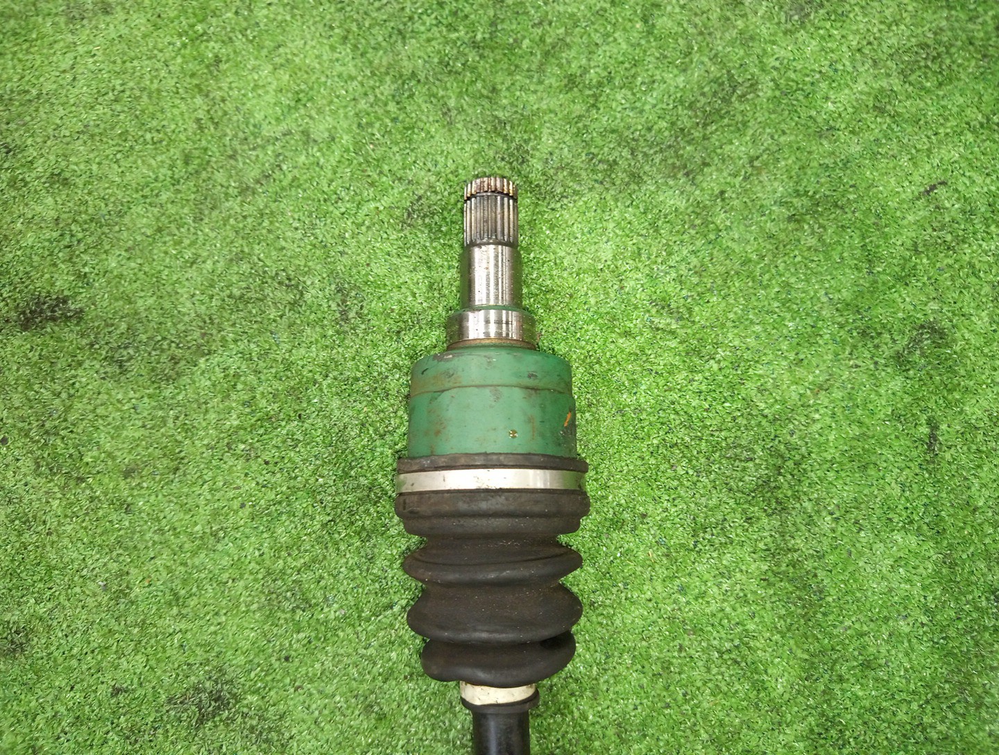 Привод левый передний SUZUKI MW, SWIFT, CHEVROLET CRUZE, CHEVROLET MW, WAGON R SOLIO, CRUZE ME34S, HT51S, HT81S, HR81S, HR51S, HR52S, MA34S, HR82S M13A, M15A 3 ракурс