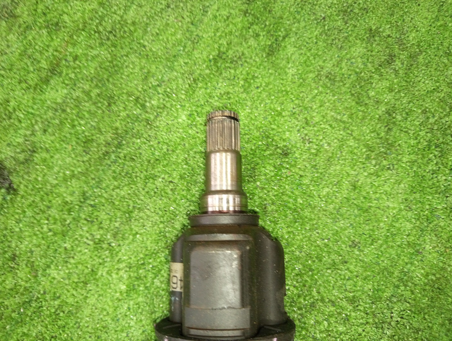 Привод правый передний TOYOTA COROLLA, PREMIO, COROLLA SPACIO, ALLION, COROLLA FIELDER, ALLEX, COROLLA RUNX, WILL VS, COROLLA  AXIO NZE121, NZE120, NZE141, NZT240, NZT260, NZE121N, NZE121G, NZE141G, NZE127 1NZ-FE, 2NZ-FE 3 ракурс