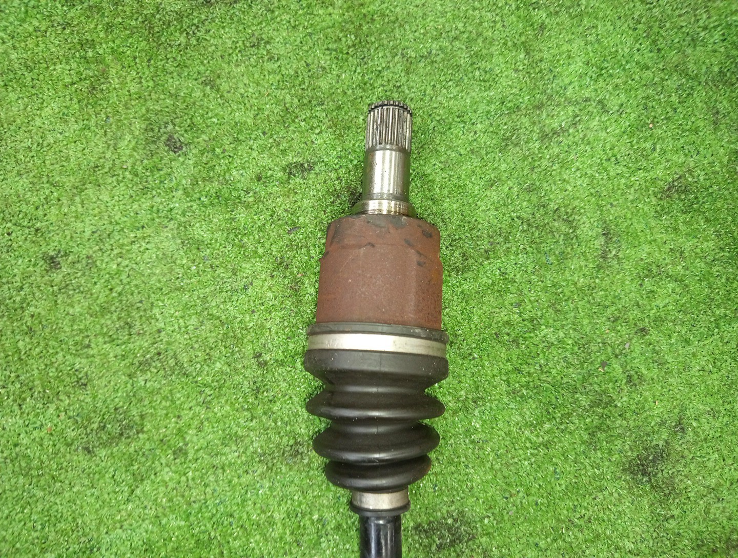Привод правый передний HONDA FIT ARIA, FIT GD6, GD8, GD3, GD1 L13A, L15A 3 ракурс