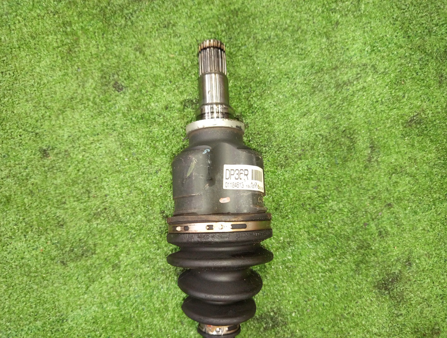 Привод правый передний TOYOTA COROLLA FIELDER, AQUA, COROLLA  AXIO NKE165G, NHP10, NKE165 1NZ-FXE 3 ракурс