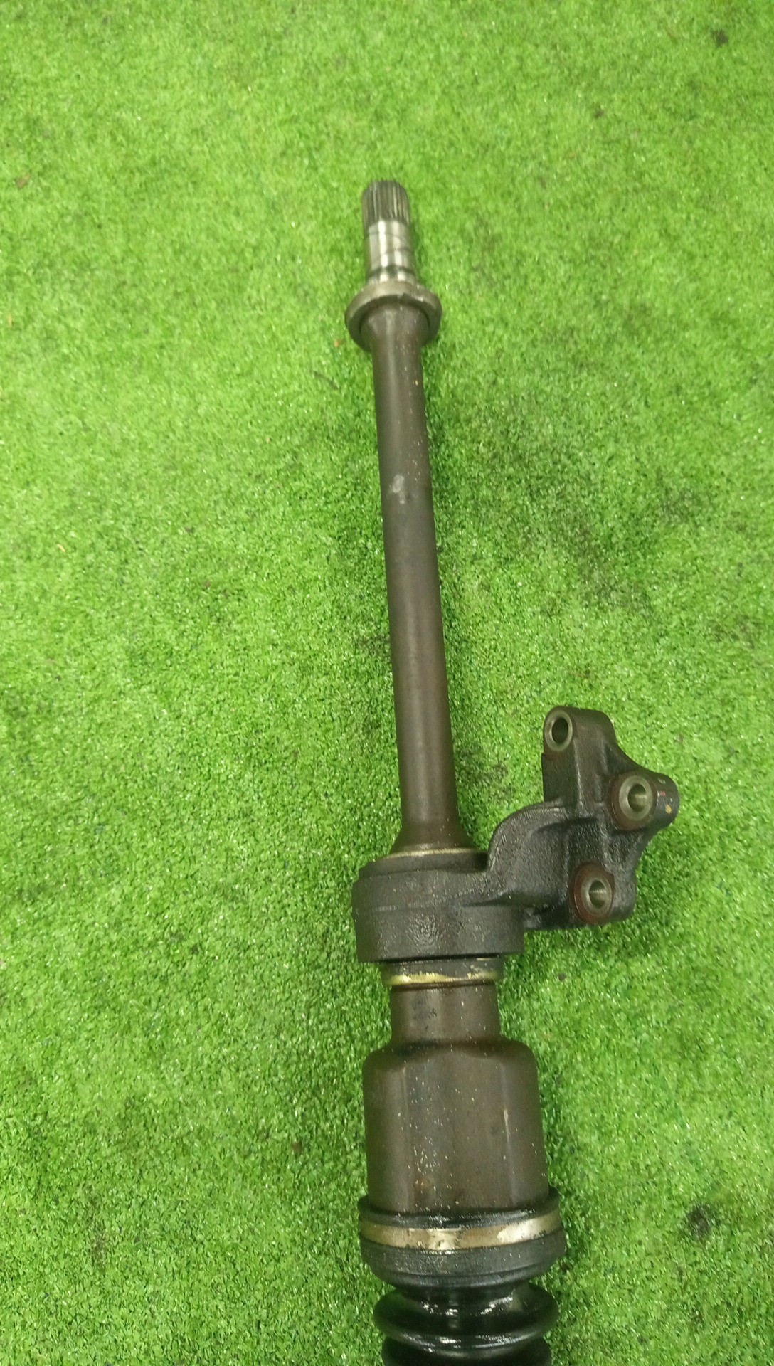 Привод правый передний MAZDA DEMIO, VERISA DY3W, DY5W, DY3R, DC5R, DC5W ZJ-VE, ZY-VE 3 ракурс