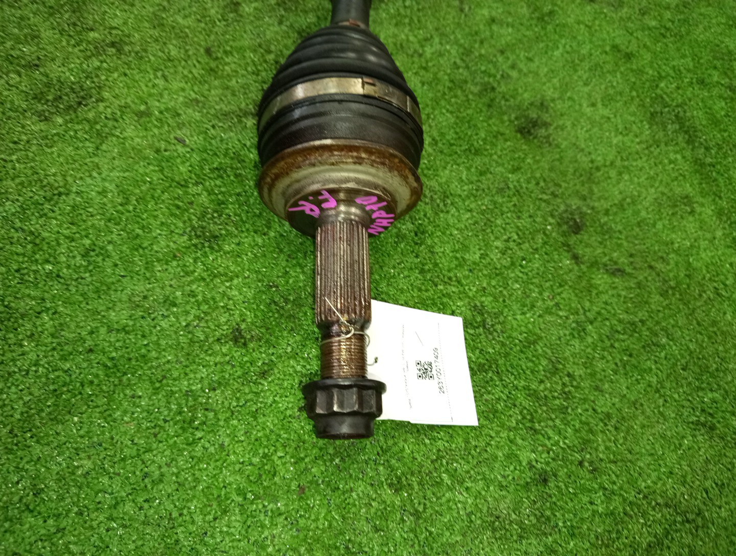 Привод правый передний TOYOTA COROLLA FIELDER, AQUA, COROLLA  AXIO NKE165G, NHP10, NKE165 1NZ-FXE 2 ракурс