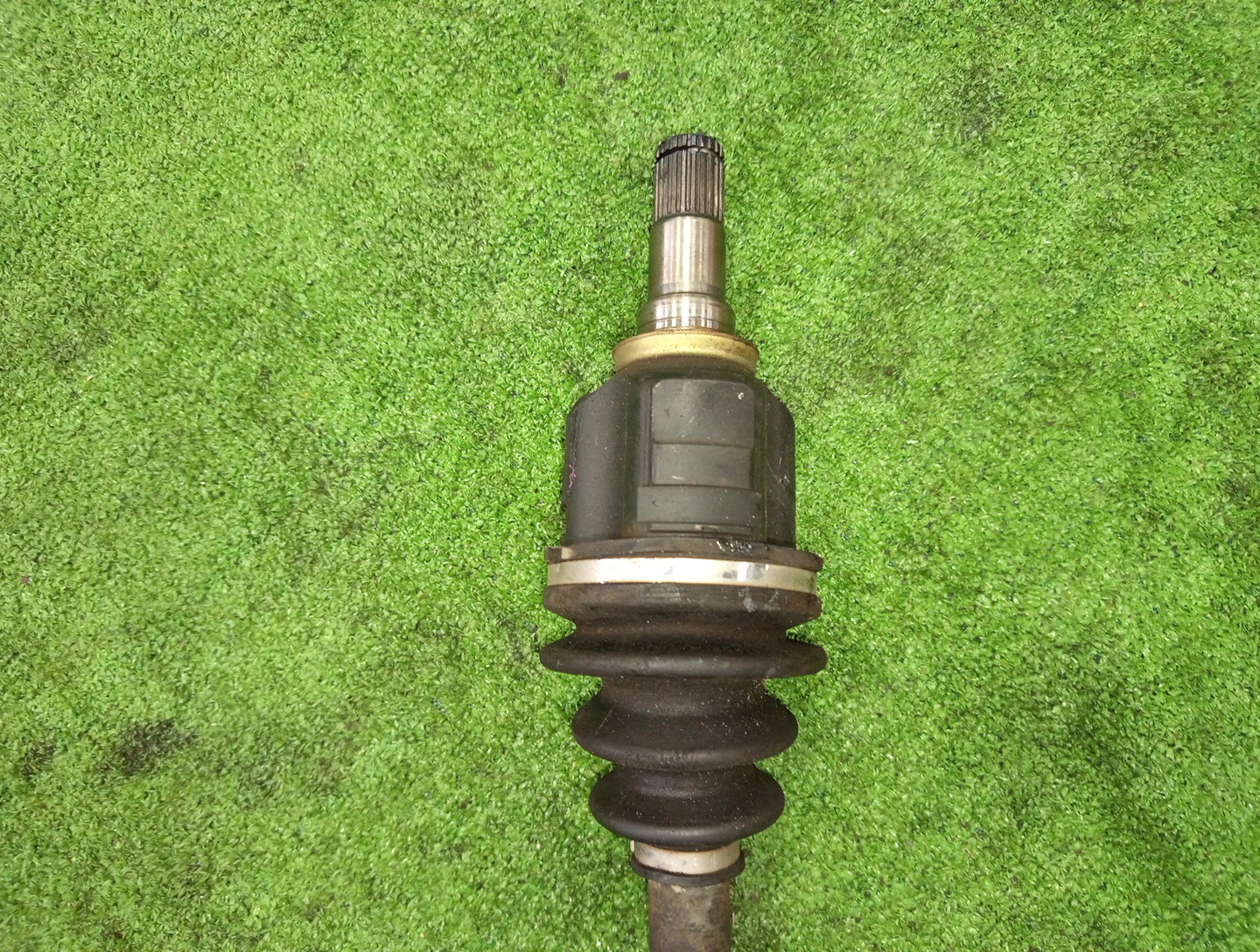 Привод правый передний TOYOTA RAUM, CORSA, SERA, TERCEL, COROLLA II, CYNOS EXZ10, EL43, EL41, EL51, EL53, NL50, EXY10, EL54, EL52 5E-FE, 4E-FE, 1N-T, 5E-FHE 3 ракурс