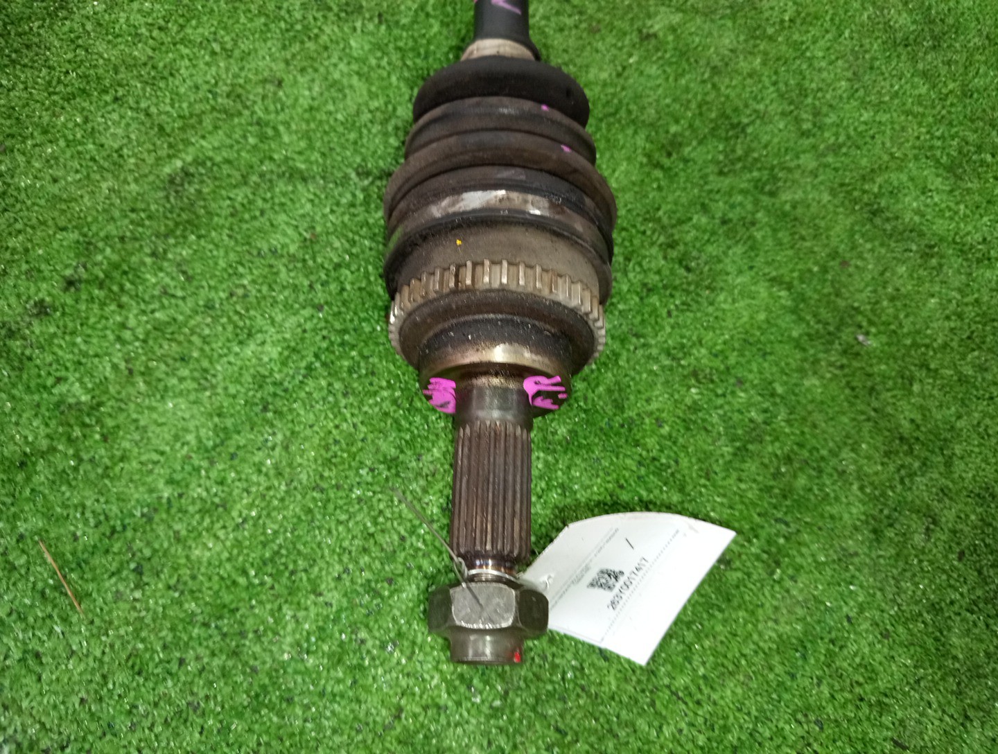 Привод правый передний SUZUKI MW, SWIFT, CHEVROLET CRUZE, CHEVROLET MW, WAGON R SOLIO, CRUZE ME34S, HT51S, HT81S, HR81S, HR51S, HR52S, MA34S, HR82S M13A, M15A 2 ракурс