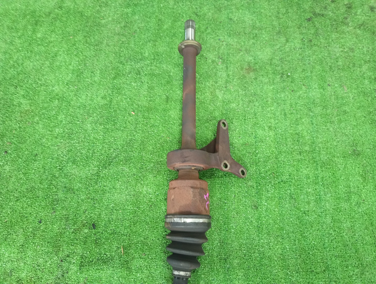 Привод левый передний HONDA S-MX, STEPWGN RH1, RH2, RF1, RF2 B20B 3 ракурс