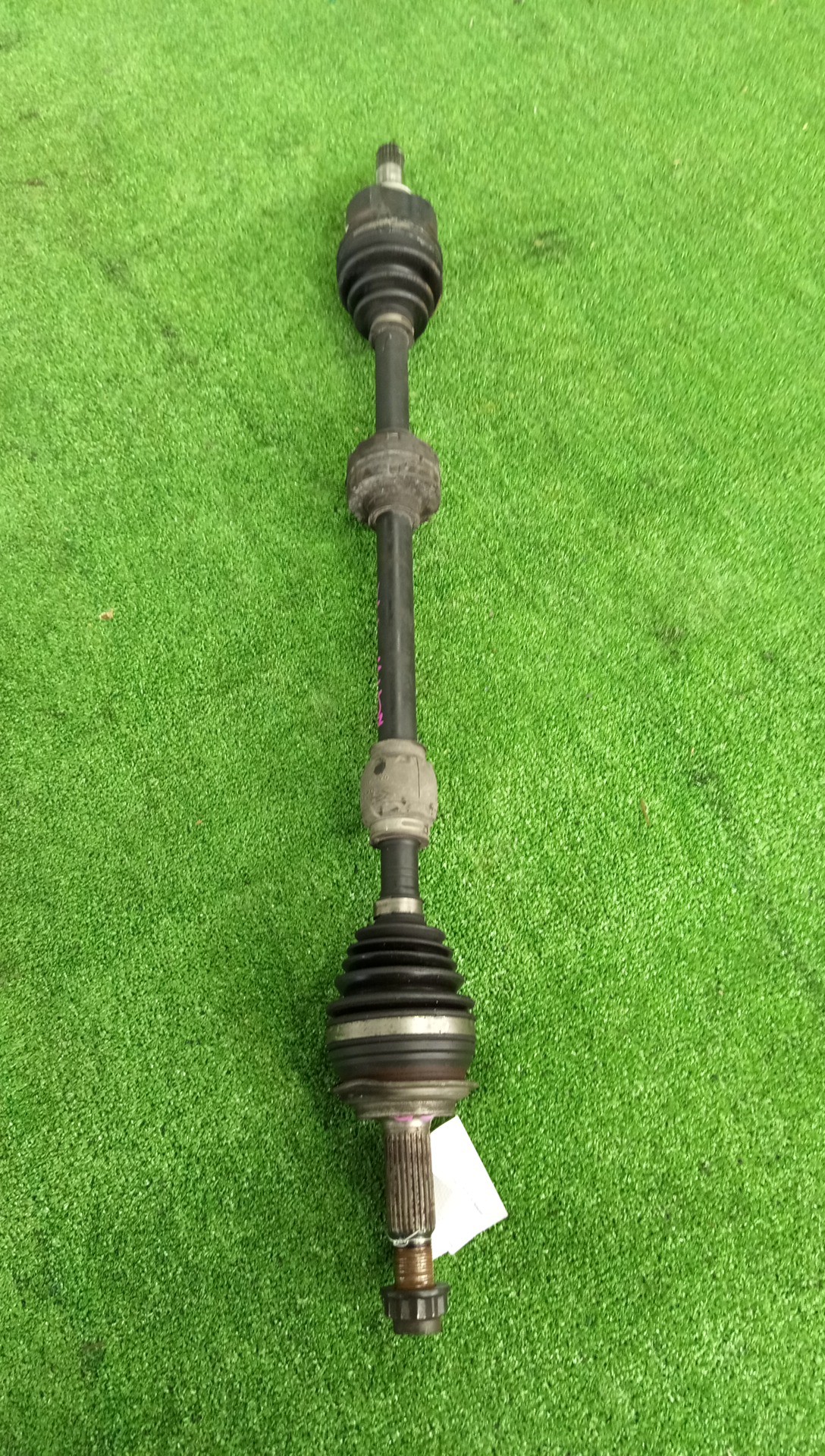 Привод правый передний TOYOTA IST, VITZ, COROLLA FIELDER, RACTIS, PORTE, SPADE, COROLLA  AXIO NCP110, NCP131, NZE161G, NCP120, NCP122, NCP141, NZE161 1NZ-FE 1 ракурс