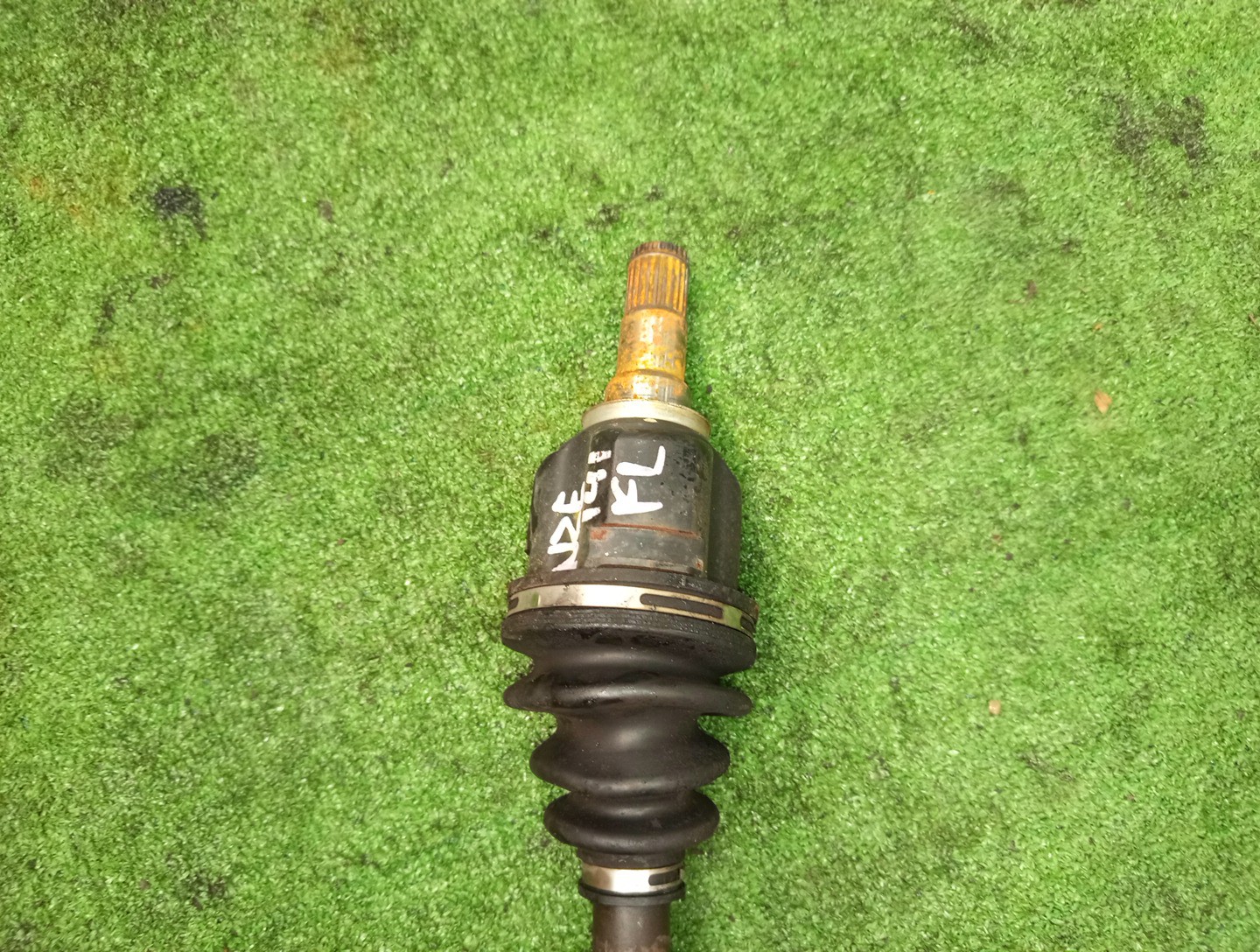 Привод левый передний TOYOTA COROLLA, PREMIO, COROLLA SPACIO, ALLION, COROLLA FIELDER, ALLEX, COROLLA RUNX, WILL VS, COROLLA  AXIO NZE121, NZE120, NZE141, NZT240, NZT260, NZE121N, NZE144G, NZE121G, NZE141G, NZE127, NZE144 1NZ-FE, 2NZ-FE 3 ракурс