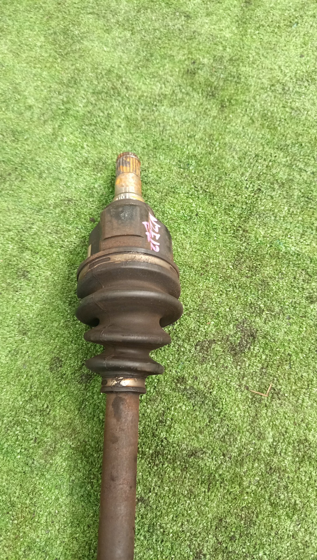 Привод правый передний TOYOTA COROLLA, PREMIO, COROLLA SPACIO, ALLION, COROLLA FIELDER, ALLEX, COROLLA RUNX, WILL VS, COROLLA  AXIO NZE121, NZE120, NZE141, NZT240, NZT260, NZE121N, NZE121G, NZE141G, NZE127 1NZ-FE, 2NZ-FE 3 ракурс