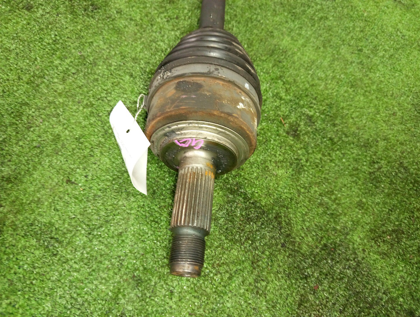 Привод правый передний HONDA INSPIRE UC1 J30A 2 ракурс