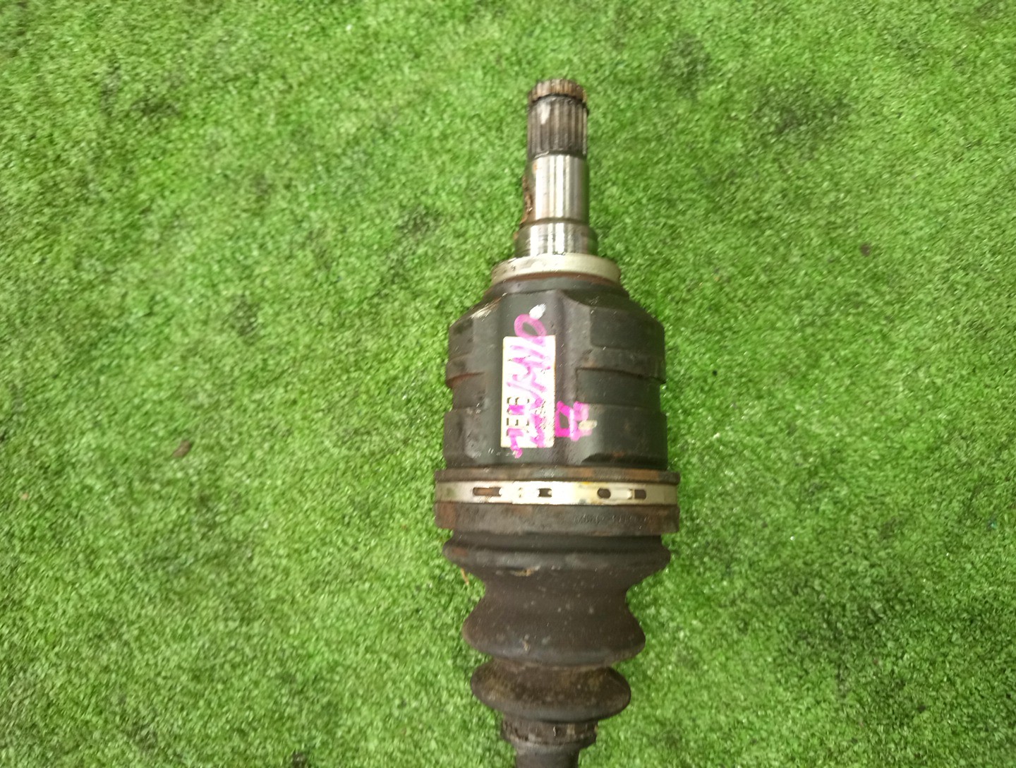 Привод левый передний TOYOTA COROLLA, COROLLA SPACIO, ISIS, WISH, COROLLA FIELDER, ALLEX, COROLLA RUNX, WILL VS ZZE122, ZZE122N, ZNM10, ZNM10W, ZNM10G, ZNE10, ZNE10G, ZZE122G, ZZE127 1ZZ-FE 3 ракурс