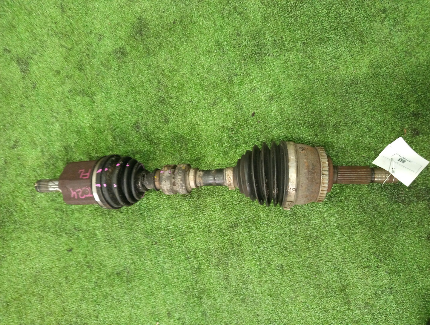 Привод левый передний NISSAN AVENIR, LIBERTY, PRIMERA, SERENA W11, RW11, RM12, HP12, TNC24, TC24, RC24 QR20DE, SR20VE, QR25DE 1 ракурс