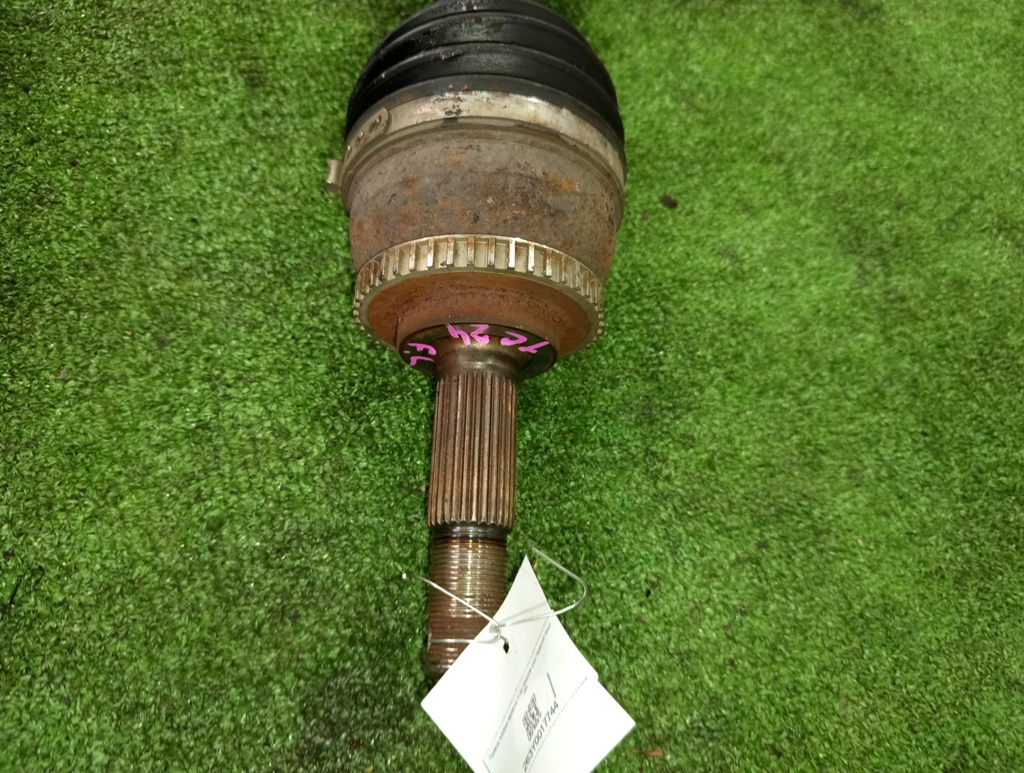 Привод левый передний NISSAN AVENIR, LIBERTY, PRIMERA, SERENA W11, RW11, RM12, HP12, TNC24, TC24, RC24 QR20DE, SR20VE, QR25DE 2 ракурс