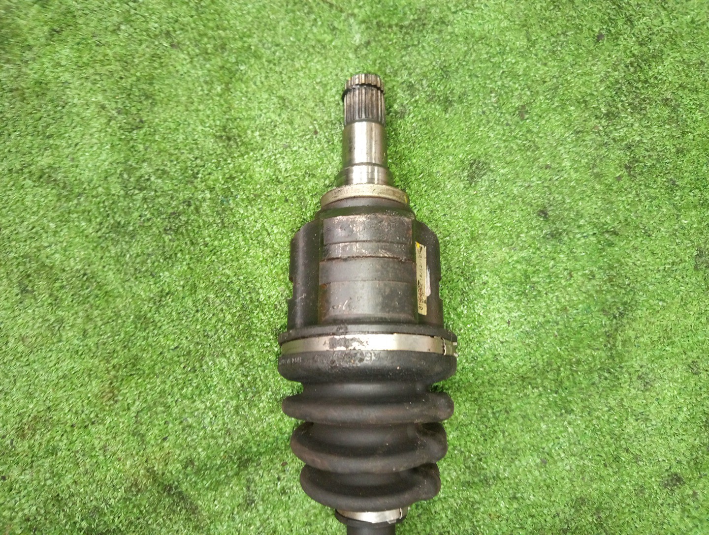 Привод правый передний TOYOTA COROLLA, COROLLA SPACIO, ISIS, WISH, COROLLA FIELDER, ALLEX, COROLLA RUNX, WILL VS ZZE122, ZZE122N, ZNM10, ZNM10W, ZNM10G, ZNE10, ZNE10G, ZZE122G, ZZE127 1ZZ-FE 3 ракурс Привод правый передний TOYOTA COROLLA, COROLLA SPACIO, ISIS, WISH, COROLLA FIELDER, ALLEX, COROLLA RUNX, WILL VS ZZE122, ZZE122N, ZNM10, ZNM10W, ZNM10G, ZNE10, ZNE10G, ZZE122G, ZZE127 1ZZ-FE 3 ракурс