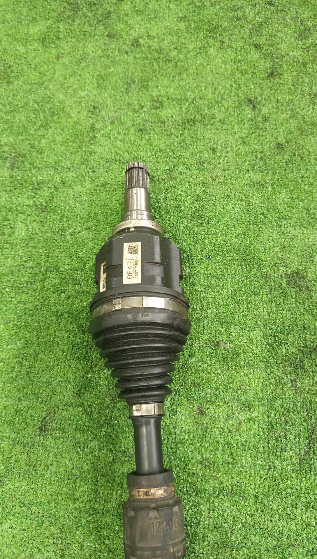 Привод левый передний TOYOTA AXIO, PREMIO, ISIS, WISH, ALLION, COROLLA FIELDER, COROLLA  AXIO, FIELDER ZRE142, ZRT260, ZGM10, ZGM10W, ZGM10G, ZGE20W, ZGE20G, ZRE142G 2ZR-FAE, 2ZR-FE 3 ракурс
