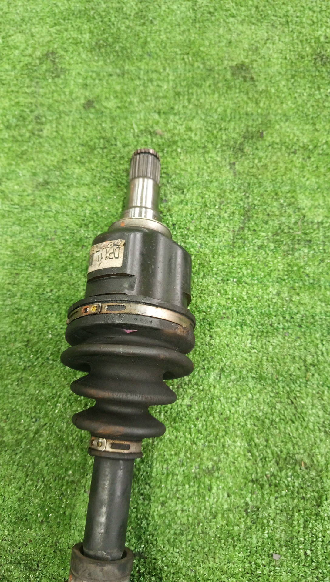 Привод левый передний TOYOTA IST, VITZ, COROLLA FIELDER, RACTIS, PORTE, SPADE, COROLLA  AXIO NCP110, NCP131, NZE161G, NCP120, NCP122, NCP141, NZE161 1NZ-FE 3 ракурс