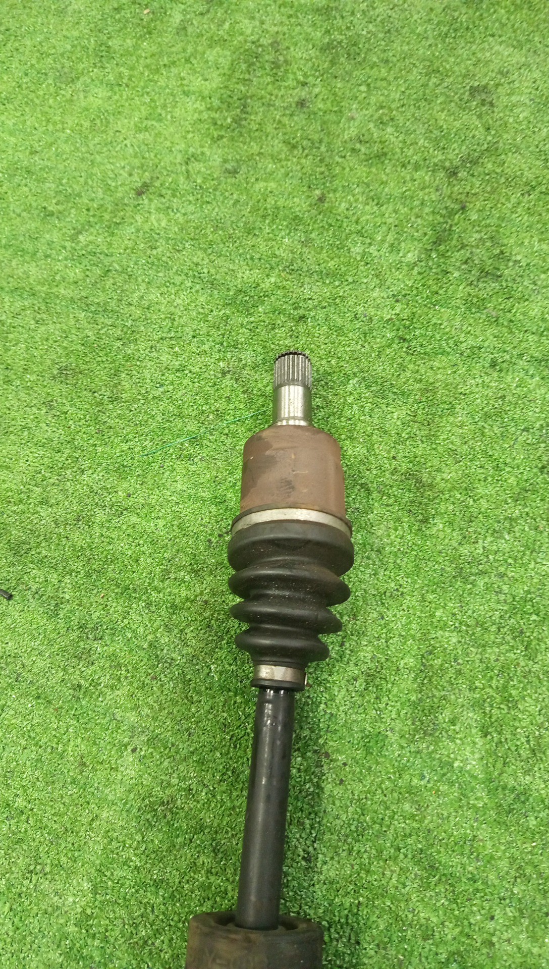 Привод правый передний HONDA FIT ARIA, FIT GD6, GD8, GD3, GD1 L13A, L15A 3 ракурс