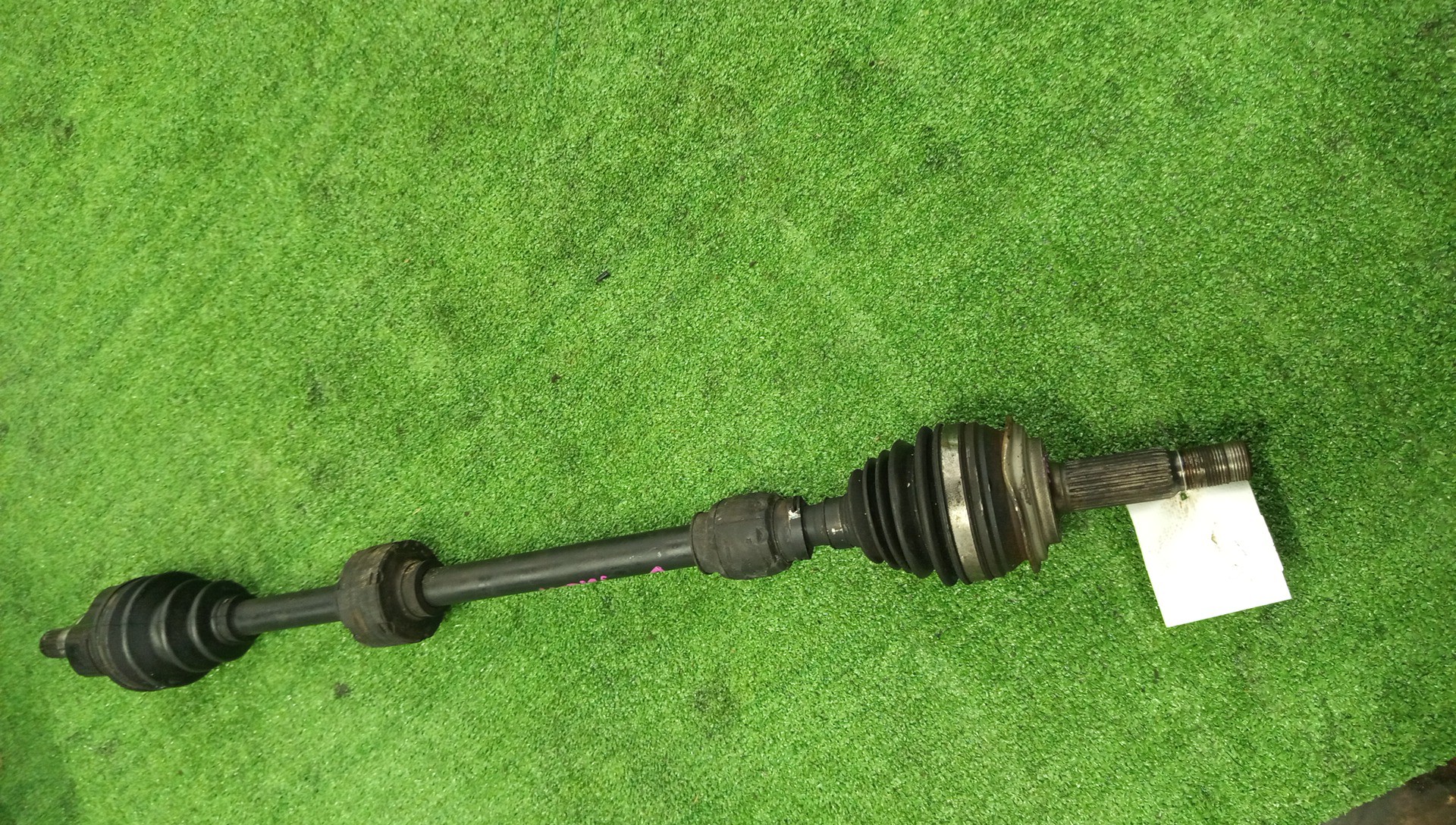 Привод правый передний TOYOTA IST, VITZ, COROLLA FIELDER, RACTIS, PORTE, SPADE, COROLLA  AXIO NCP110, NCP131, NZE161G, NCP120, NCP122, NCP141, NZE161 1NZ-FE 1 ракурс