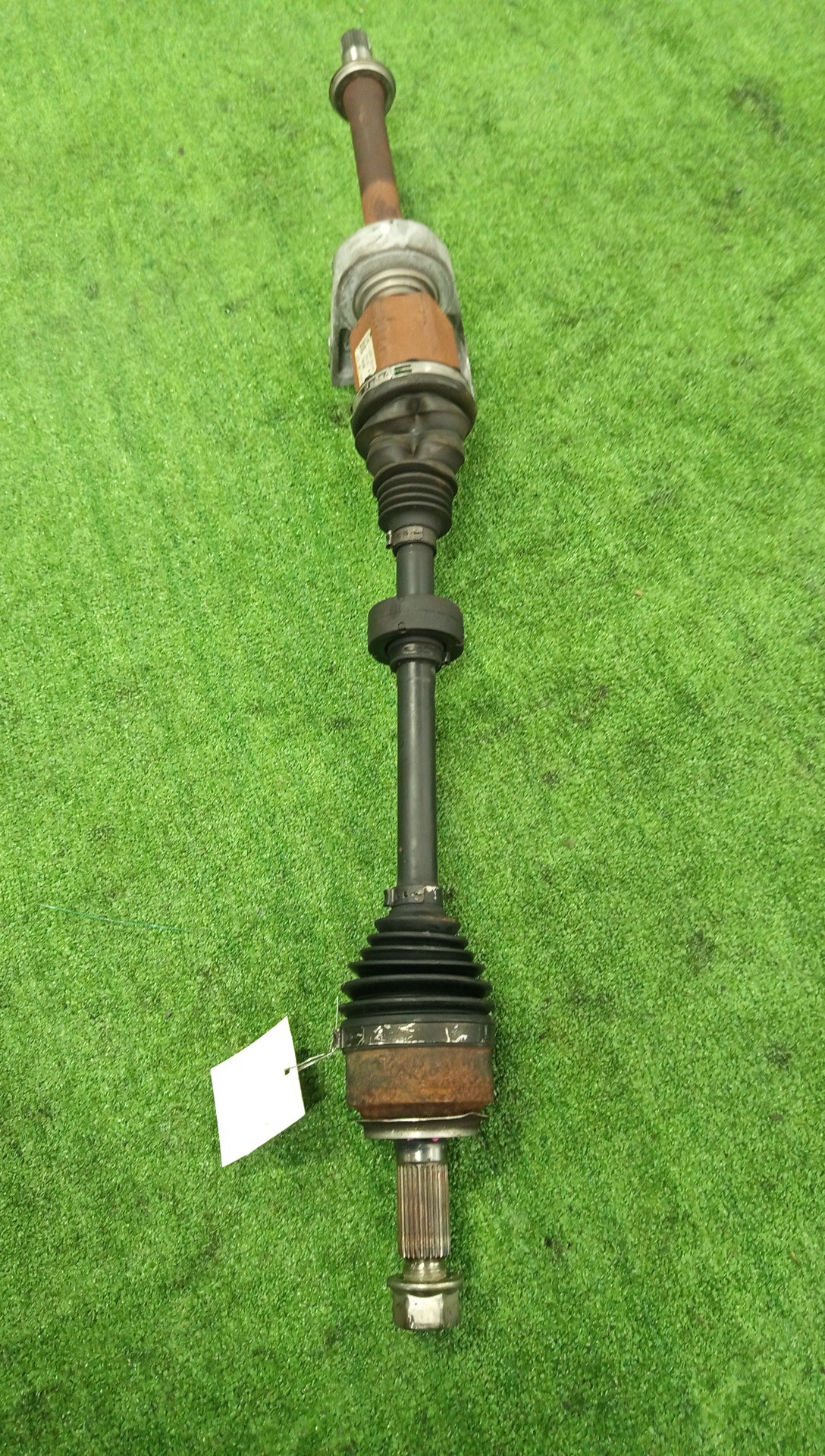 Привод правый передний HONDA JADE FR5 L15B 1 ракурс
