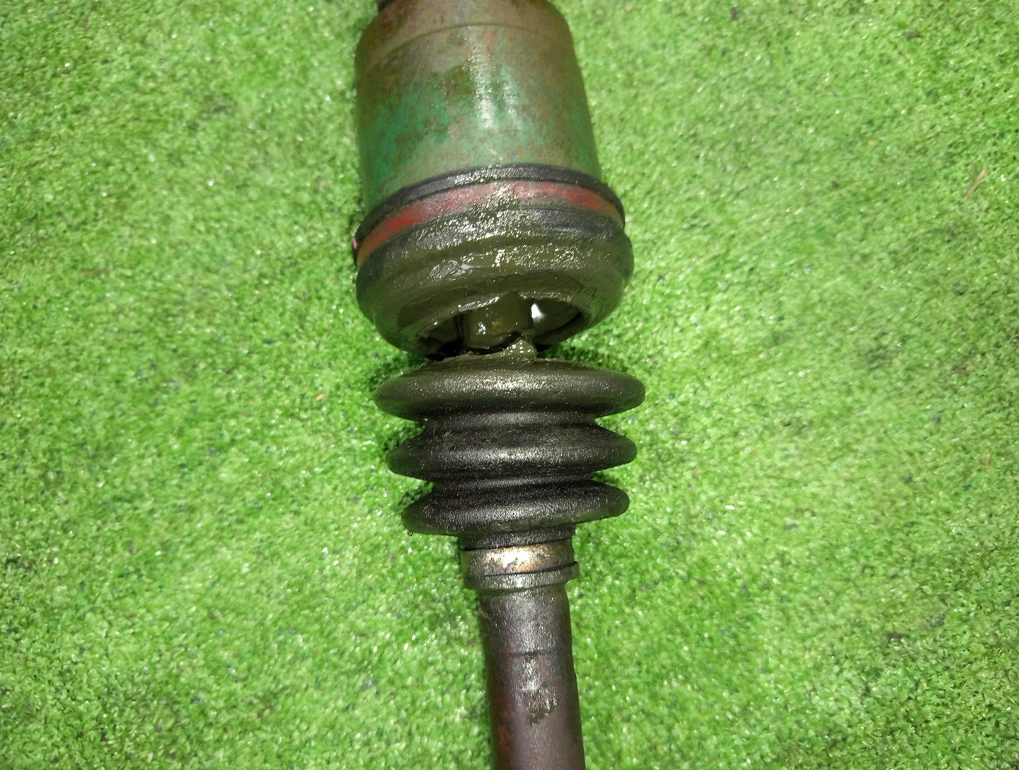 Привод правый передний SUBARU IMPREZA GG2, GDB, GDA, GGD, GG3, GD3, GD2, GGA EJ15E, EJ20T, EL15 4 ракурс