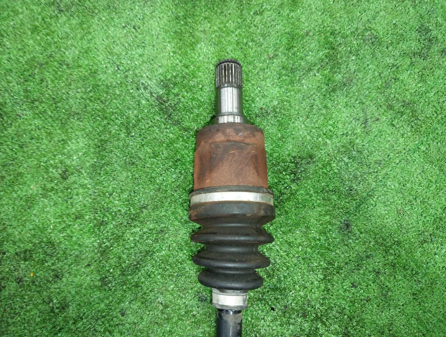 Привод правый передний HONDA FIT ARIA, FIT GD6, GD8, GD3, GD1 L13A, L15A 3 ракурс