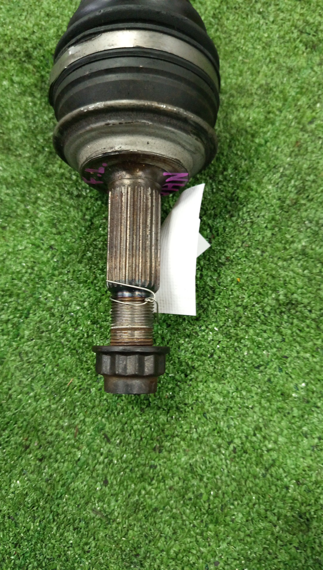 Привод правый передний TOYOTA COROLLA FIELDER, AQUA, COROLLA  AXIO NKE165G, NHP10, NKE165 1NZ-FXE 2 ракурс