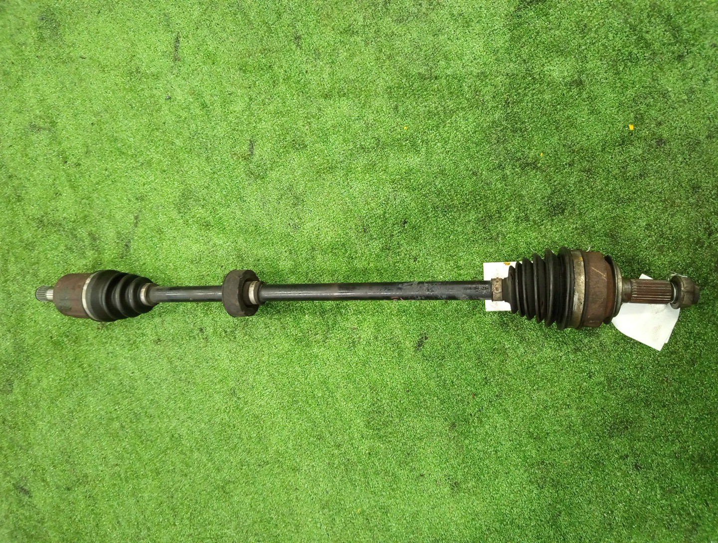 Привод правый передний HONDA AIRWAVE GJ1 L15A 1 ракурс