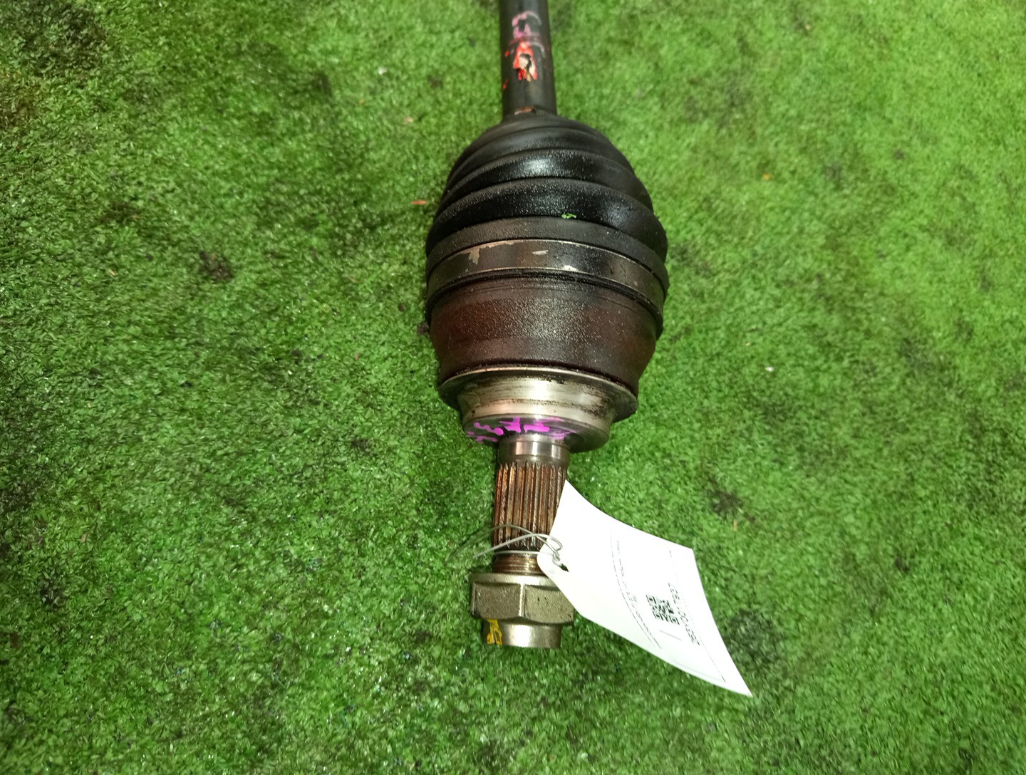 Привод правый передний HONDA N-BOX JF3 S07B 2 ракурс