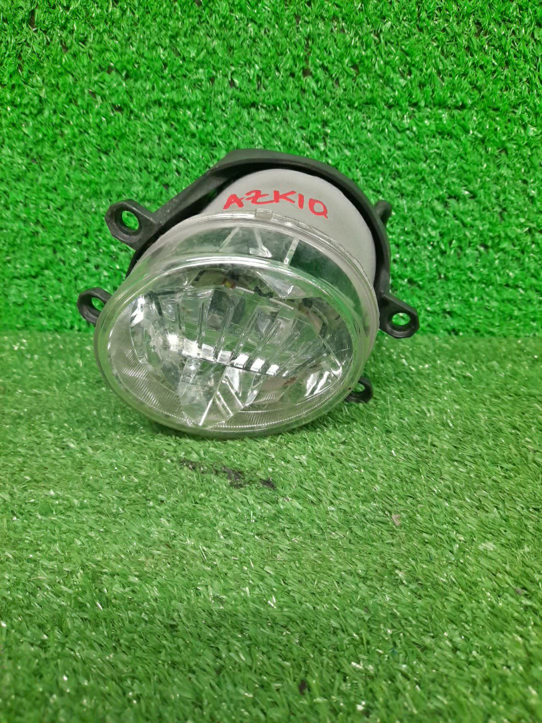 Туманка левая передняя TOYOTA SAI AZK10 1 ракурс Туманка левая передняя TOYOTA SAI AZK10 1 ракурс