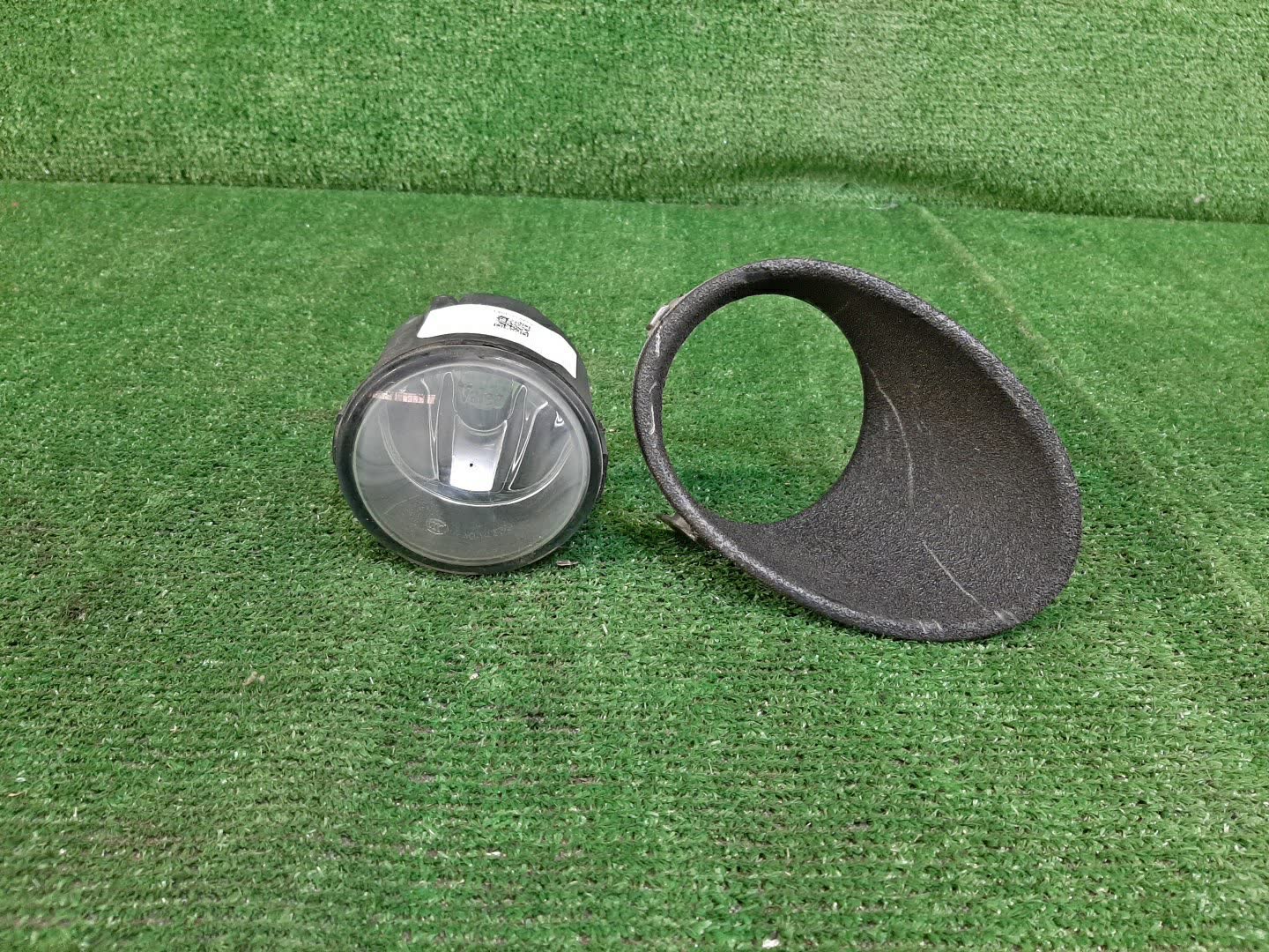 Туманка правая передняя NISSAN PRESAGE TU31, TNU31, PU31, PNU31 89206353 1 ракурс Туманка правая передняя NISSAN PRESAGE TU31, TNU31, PU31, PNU31 89206353 1 ракурс