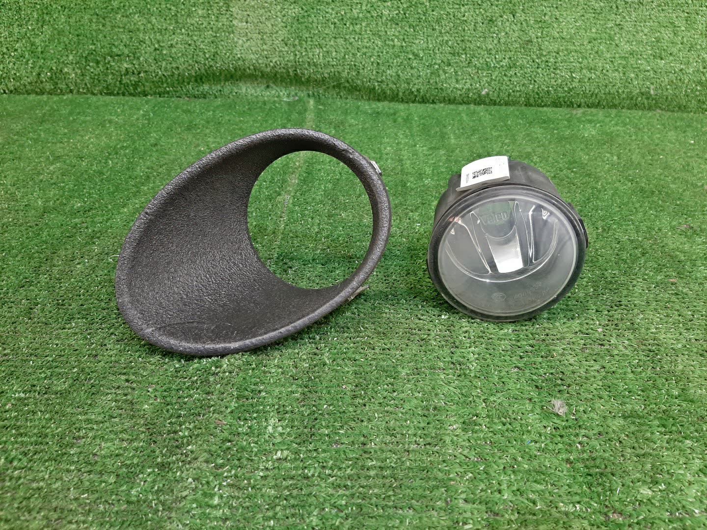Туманка левая передняя NISSAN PRESAGE TU31, TNU31, PU31, PNU31 89206353 1 ракурс