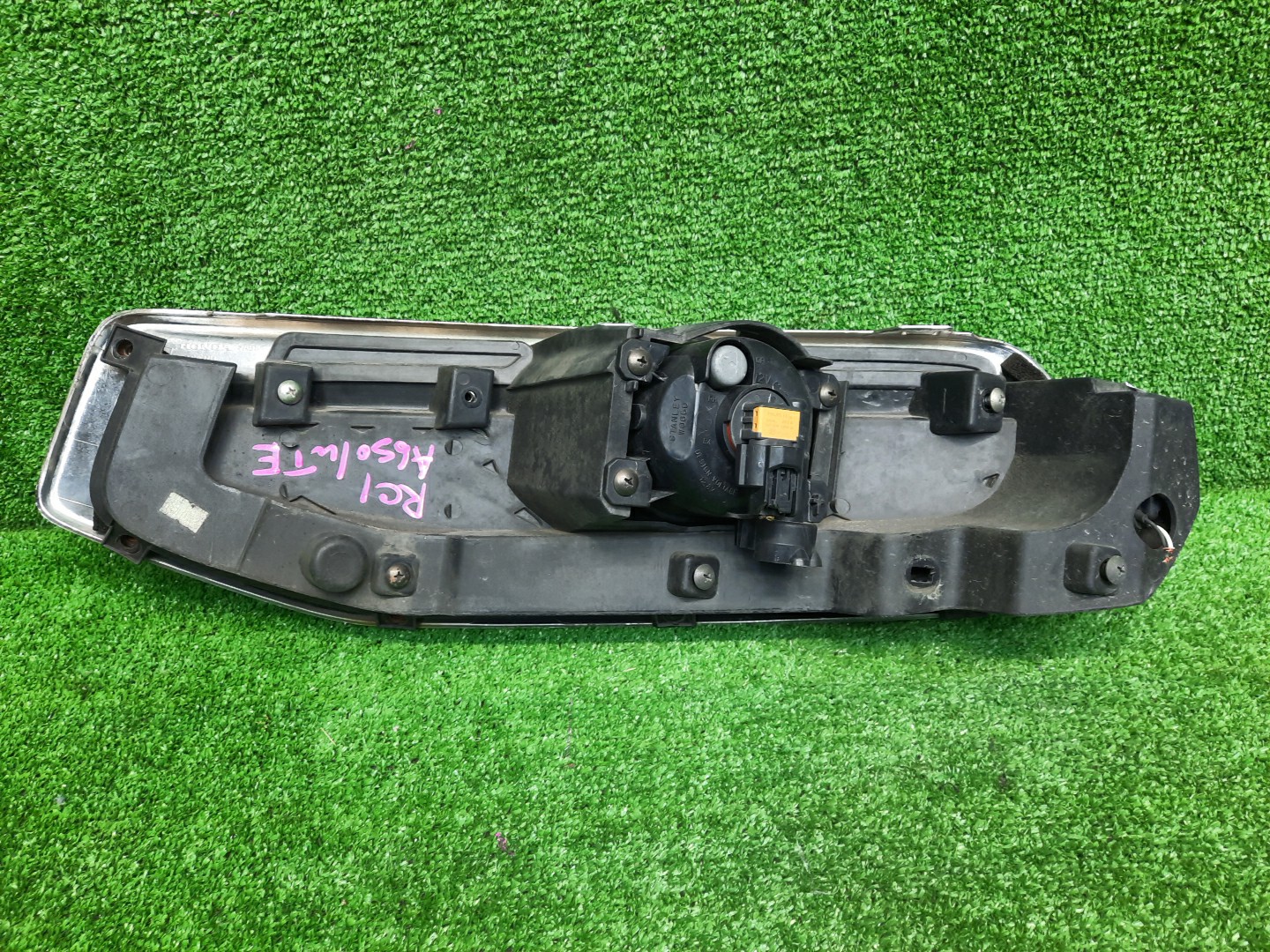 Туманка правая передняя HONDA ODYSSEY RC1 2 ракурс
