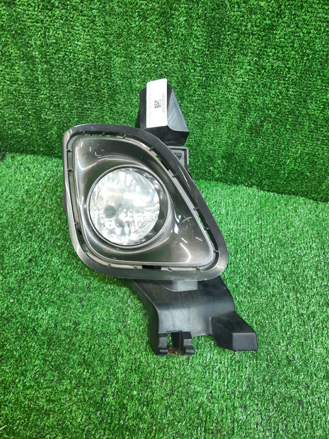 Туманка правая передняя TOYOTA ESTIMA ACR50W 1 ракурс Туманка правая передняя TOYOTA ESTIMA ACR50W 1 ракурс
