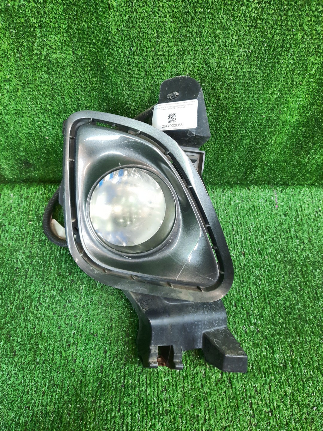 Туманка правая передняя TOYOTA ESTIMA ACR50W 1 ракурс Туманка правая передняя TOYOTA ESTIMA ACR50W 1 ракурс