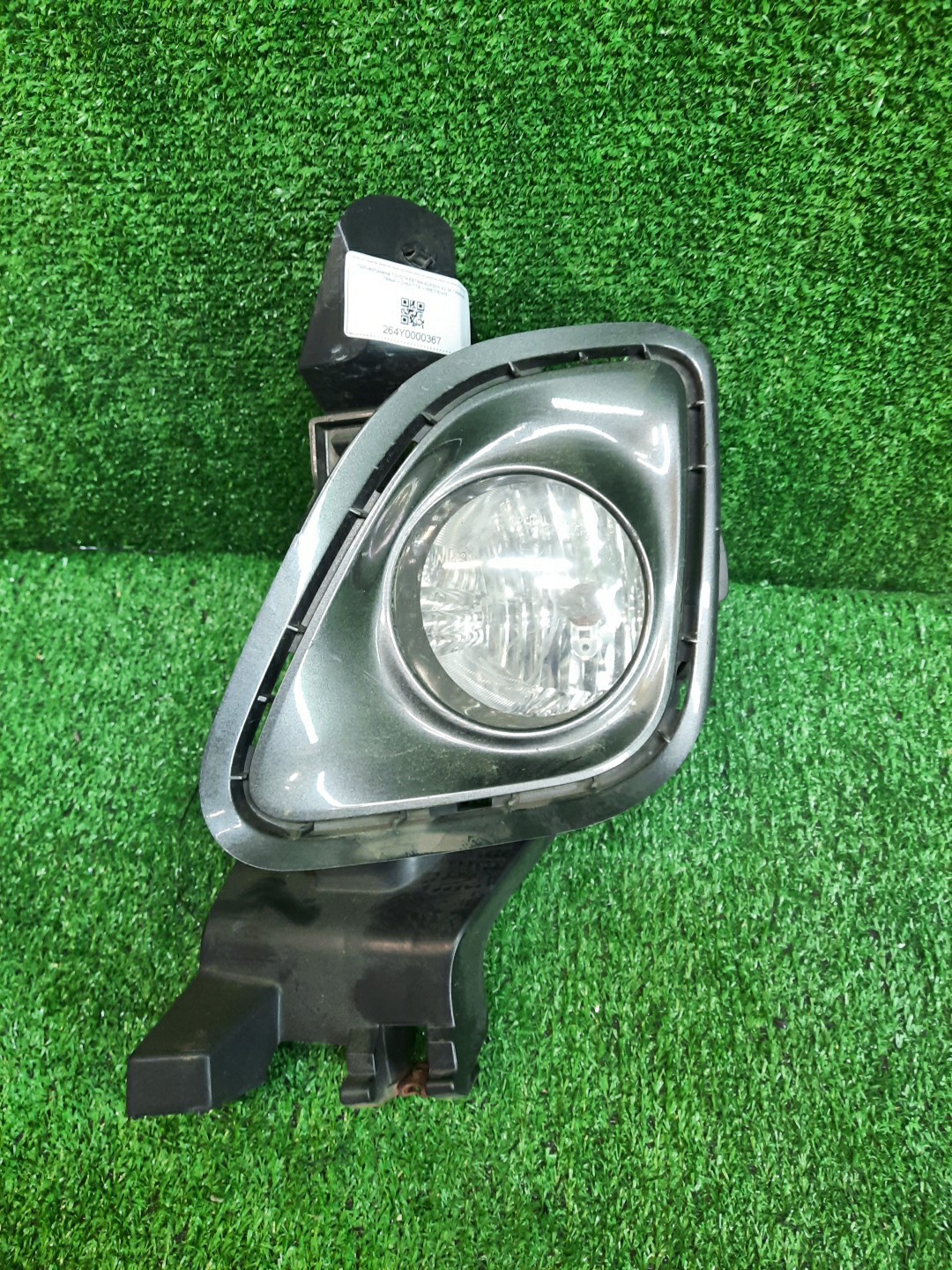 Туманка левая передняя TOYOTA ESTIMA ACR50W 1 ракурс Туманка левая передняя TOYOTA ESTIMA ACR50W 1 ракурс