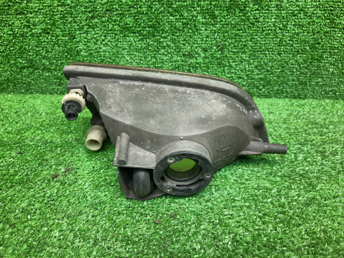 Туманка левая передняя TOYOTA PROGRES JCG10 2 ракурс