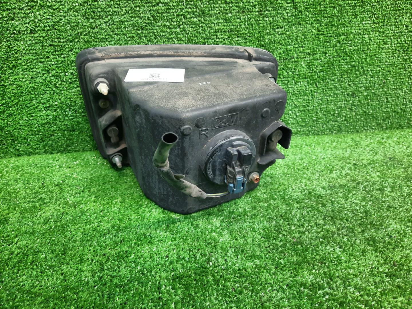 Туманка правая передняя NISSAN SERENA TNC24, TC24, RC24, PC24, PNC24, VC24, VNC24 3 ракурс