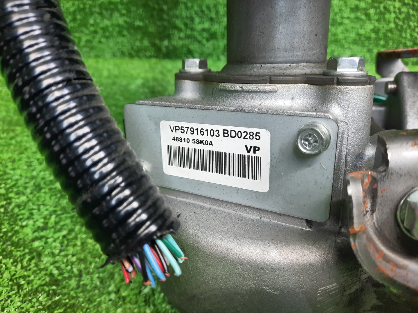 Рулевая колонка NISSAN LEAF ZE1 48810-5SK0A 2 ракурс
