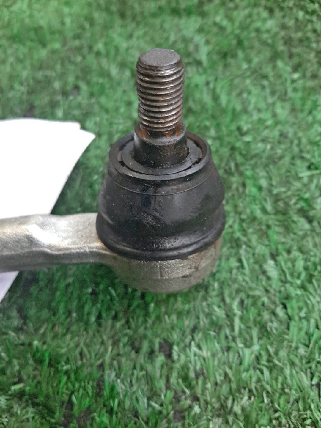 Рулевая рейка передняя DAIHATSU MIRA TOCOT LA550S KF 3 ракурс