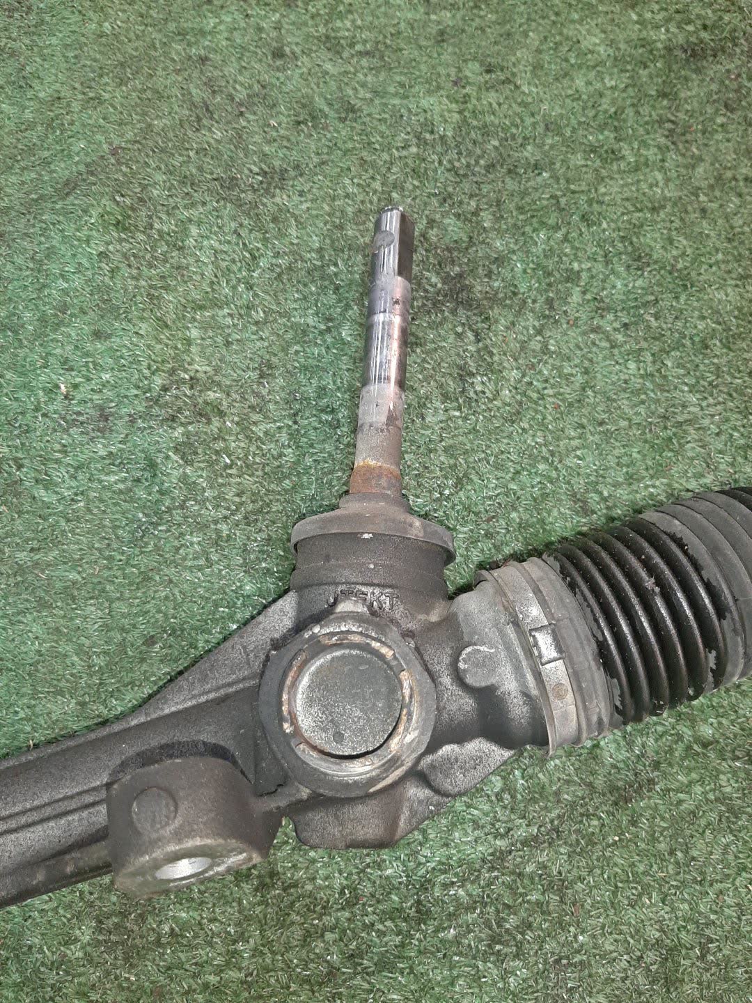 Рулевая рейка передняя NISSAN JUKE NF15, F15, YF15 MR16DDT, HR15DE 3 ракурс