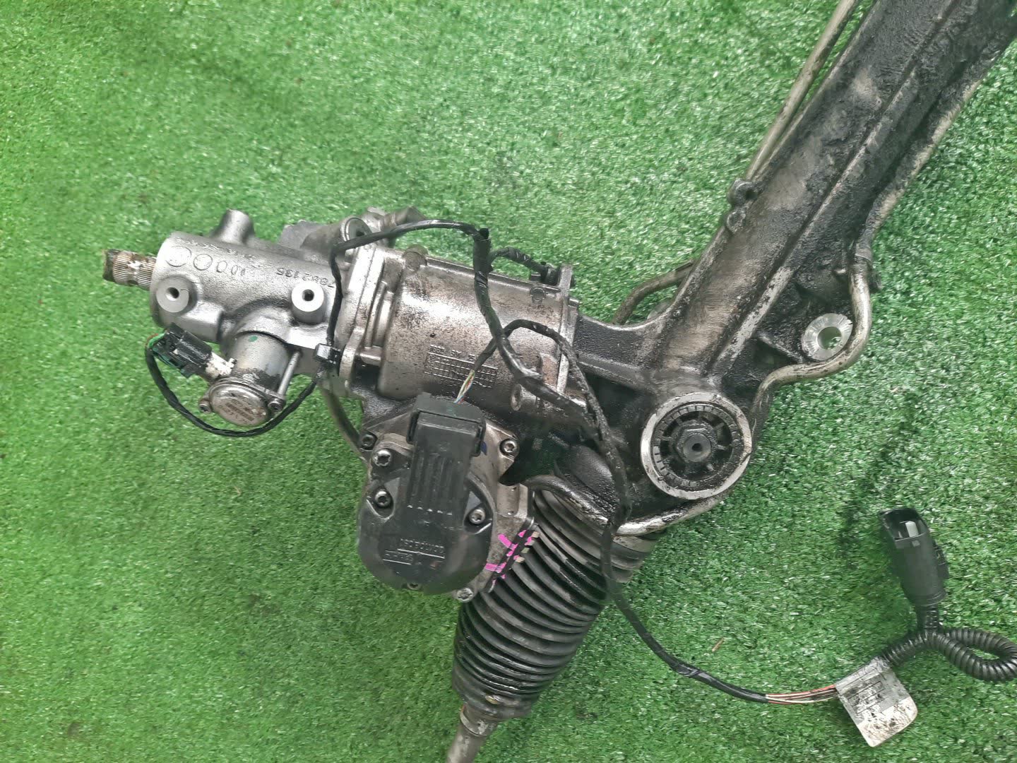 Рулевая рейка передняя BMW X6 E71 N55B30A 3 ракурс